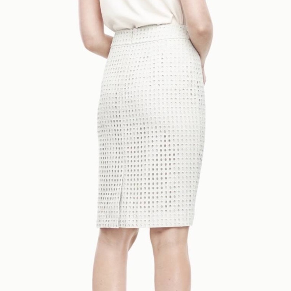 Ann Taylor eyelet lace pencil skirt
